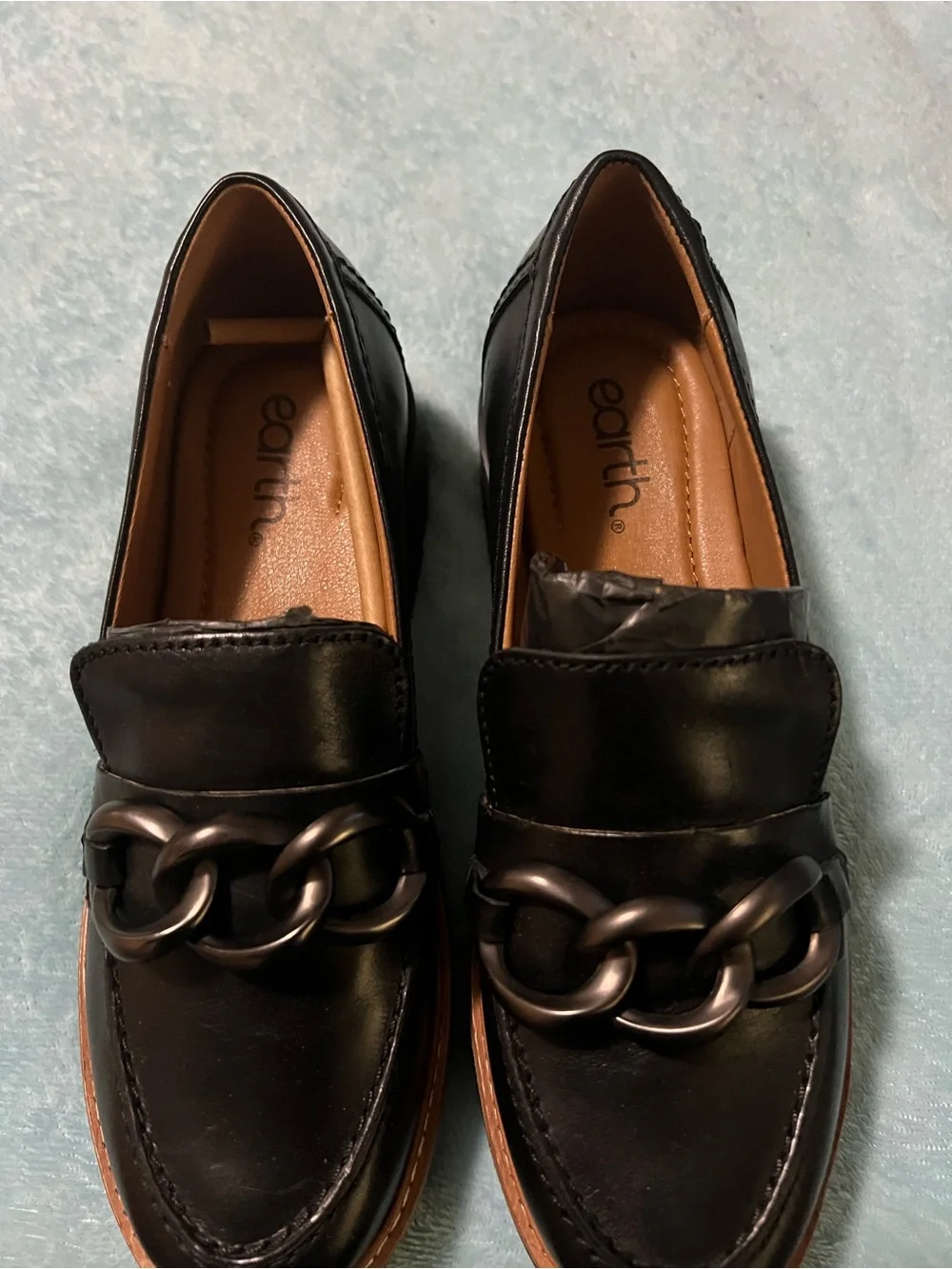 Earth Black Leather Men's Chain-Detail Slip-On Loafers